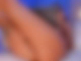 Live cam show with Danna Cruz - Handjob on camgirlchat.live