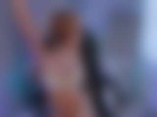 Danna Cruz's Live Sex Cam Show
