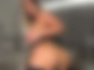 Live cam show with LeksyWest - Freaky on Porn Luv