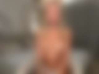 LeksyWest's Live Sex Cam Show