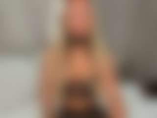 LeksyWest's Live Sex Cam Show