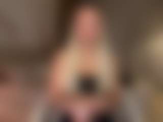 LeksyWest's Live Sex Cam Show