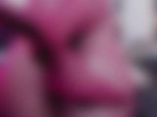 Live cam show with natashayu - Skinny MILF on slutload