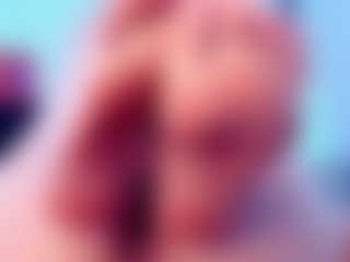 Live cam show with natashayu - Skinny on camgirlchat.live