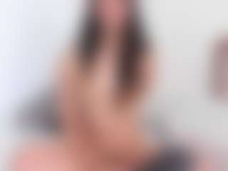 Live cam show with Ishabella_lopez - Average on Camsoda