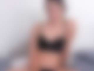 Ishabella's Live Sex Cam Show
