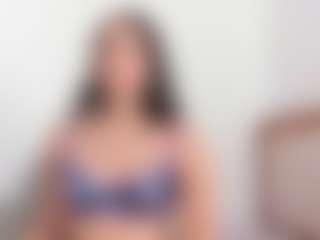 Live cam show with Ishabella - Gag on Camsoda