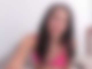 Live cam show with Ishabella - Blonde Hair on CamClone