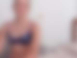 Live cam show with Ishabella - Gag on xblisslive.com