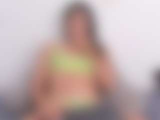 Live cam show with Ishabella - Blonde Hair Petite on crypto-cams