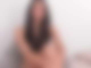 Live cam show with Ishabella - Submissive on sexytreat.net