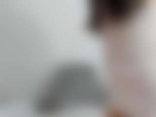 Live cam show with Ishabella - Gag on Camsoda