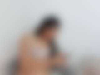 Live cam show with Ishabella - Gag on Hubzter Live
