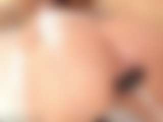 ivannabreast1's Live Sex Cam Show