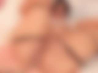 ivannabreast1's Live Sex Cam Show