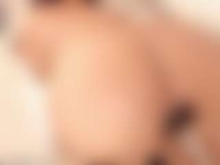 ivannabreast1's Live Sex Cam Show