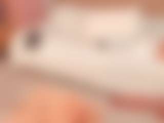 ivannabreast1's Live Sex Cam Show
