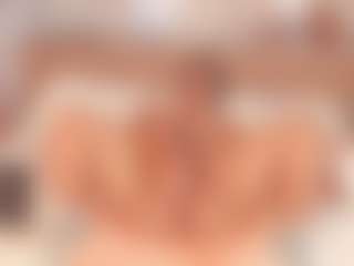 ivannabreast1's Live Sex Cam Show