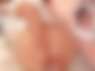 Live cam show with ivannabreast1 - Ass Bouncing on CamwithHer