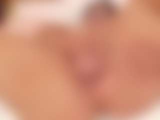 ivannabreast1's Live Sex Cam Show