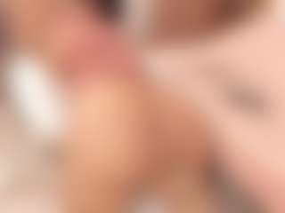 ivannabreast1's Live Sex Cam Show