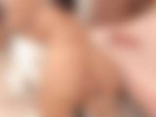 ivannabreast1's Live Sex Cam Show