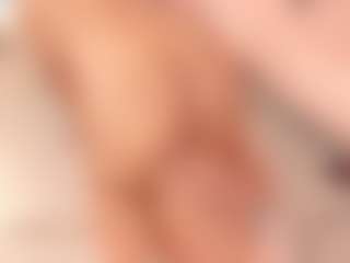 ivannabreast1's Live Sex Cam Show