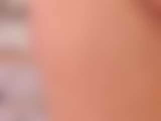 ivannabreast1's Live Sex Cam Show
