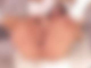 ivannabreast1's Live Sex Cam Show