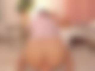 ivannabreast1's Live Sex Cam Show