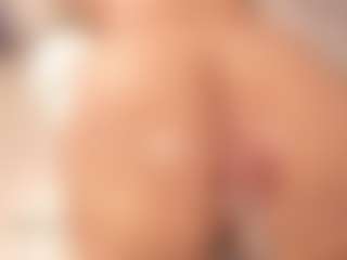 ivannabreast1's Live Sex Cam Show