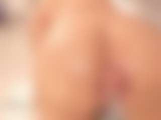ivannabreast1's Live Sex Cam Show