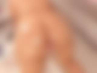 ivannabreast1's Live Sex Cam Show
