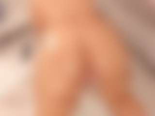 ivannabreast1's Live Sex Cam Show
