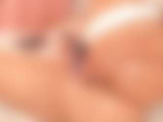 ivannabreast1's Live Sex Cam Show