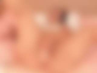 Live cam show with ivannabreast1 - Oil on CamSodaAdn