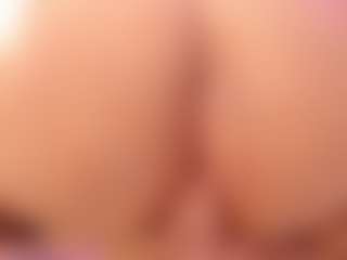 Live cam show with ivannabreast1 - Living Room on realtime-chat