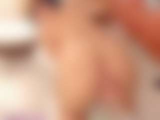 ivannabreast1's Live Sex Cam Show