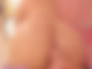 Live cam show with ivannabreast1 - Squirt on AdultVida.com