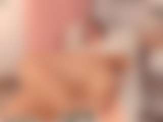 ivannabreast1's Live Sex Cam Show