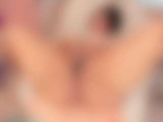 ivannabreast1's Live Sex Cam Show