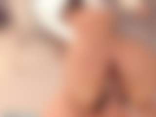 ivannabreast1's Live Sex Cam Show