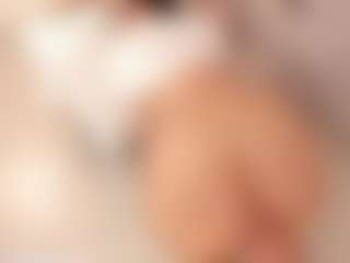 ivannabreast1's Live Sex Cam Show