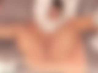 ivannabreast1's Live Sex Cam Show