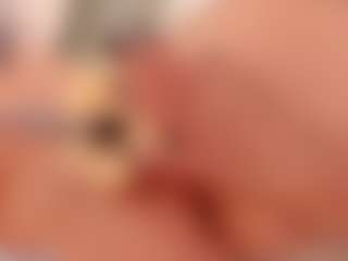 ivannabreast1's Live Sex Cam Show