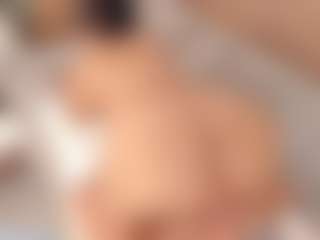 ivannabreast1's Live Sex Cam Show