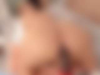 ivannabreast1's Live Sex Cam Show