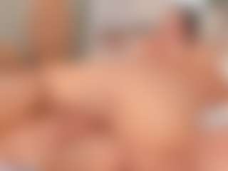 Live cam show with ivannabreast1 - Oil on Dolls Live