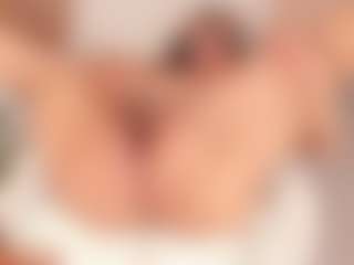 Live cam show with ivannabreast1 - Oil on CSO-WL