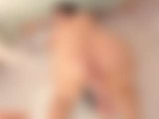 Live cam show with ivannabreast1 - Oil on livesuperchat.net